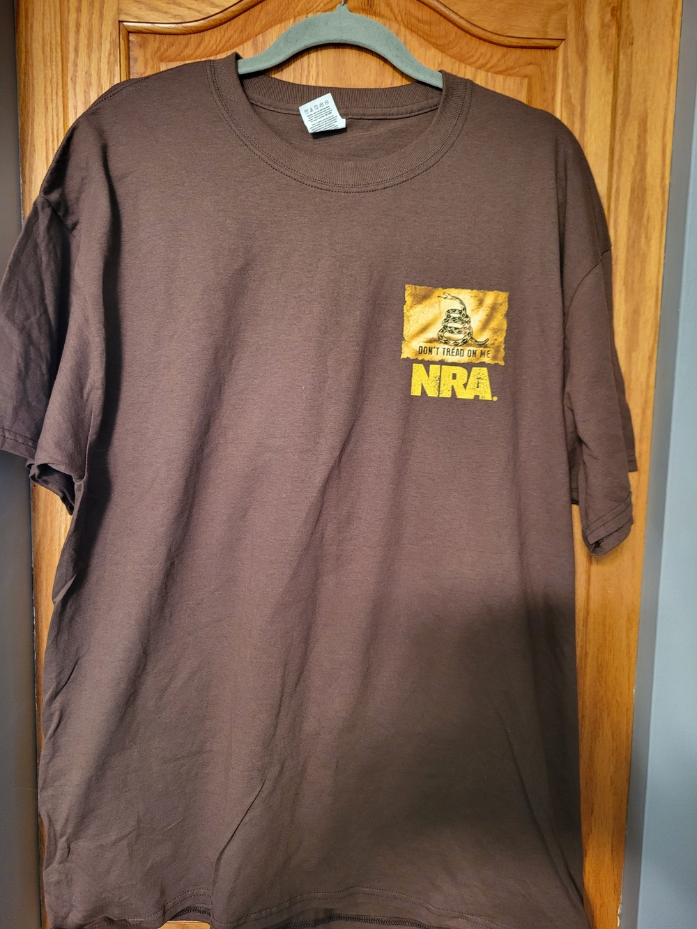 New NRA Dont Tread On Me Gadsden Flag Rattle Snake Brown T-Shirt Sz XL